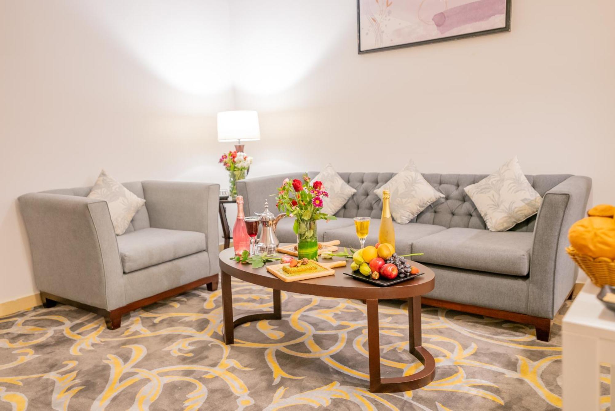 Laten Suites Al Naseem Jeddah Ngoại thất bức ảnh