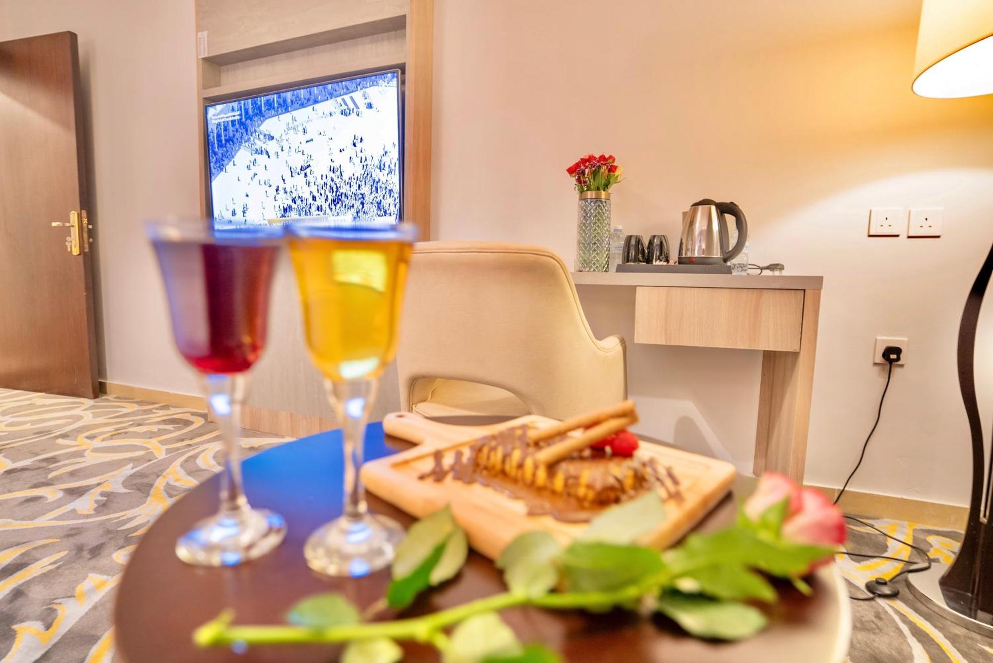 Laten Suites Al Naseem Jeddah Ngoại thất bức ảnh