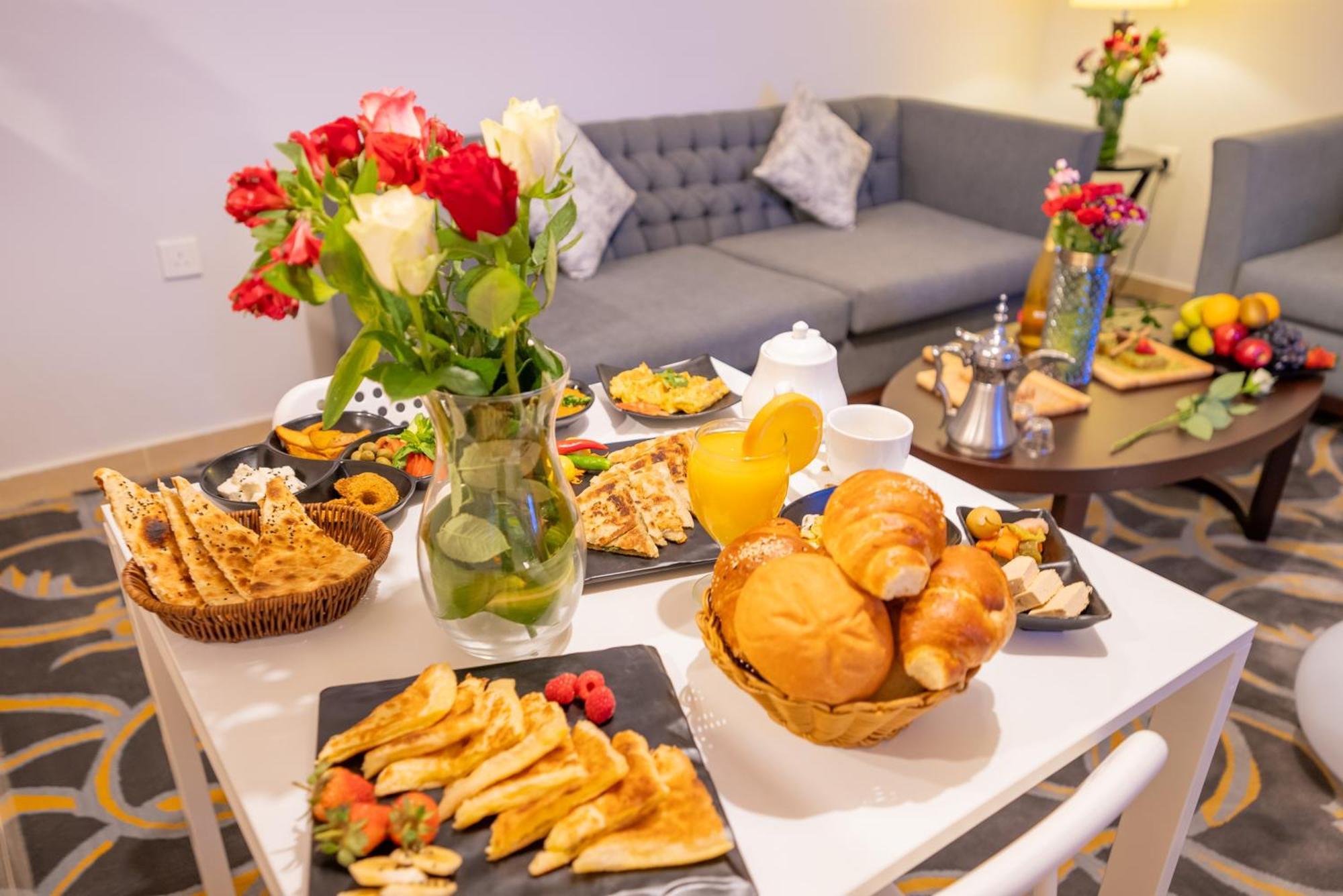 Laten Suites Al Naseem Jeddah Ngoại thất bức ảnh